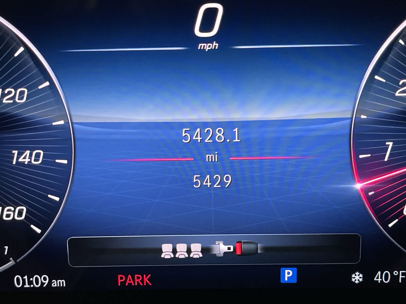 Thumbnail: 2024 Mercedes-Benz GLC - 30