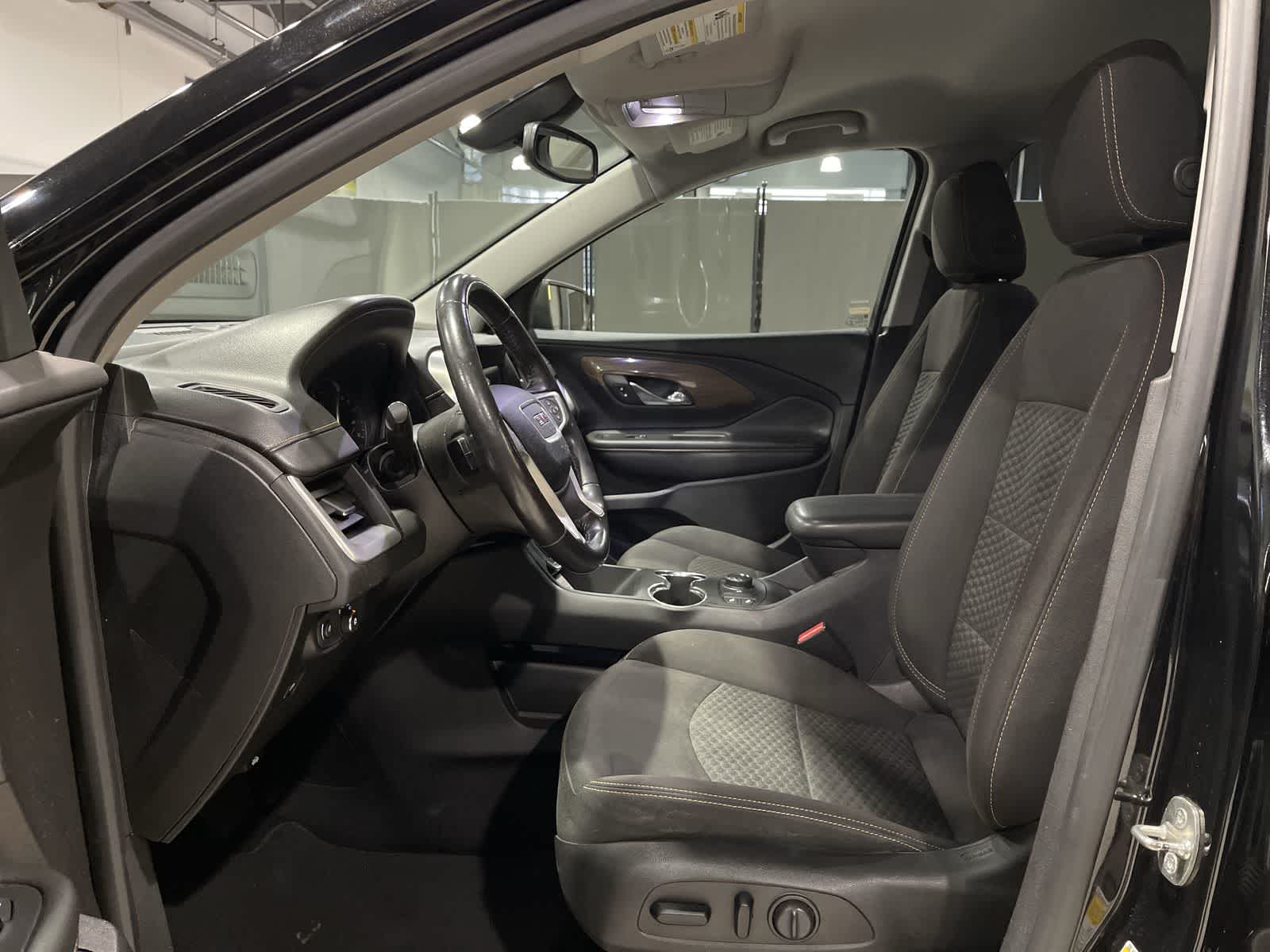 Thumbnail: 2019 GMC Terrain - 14