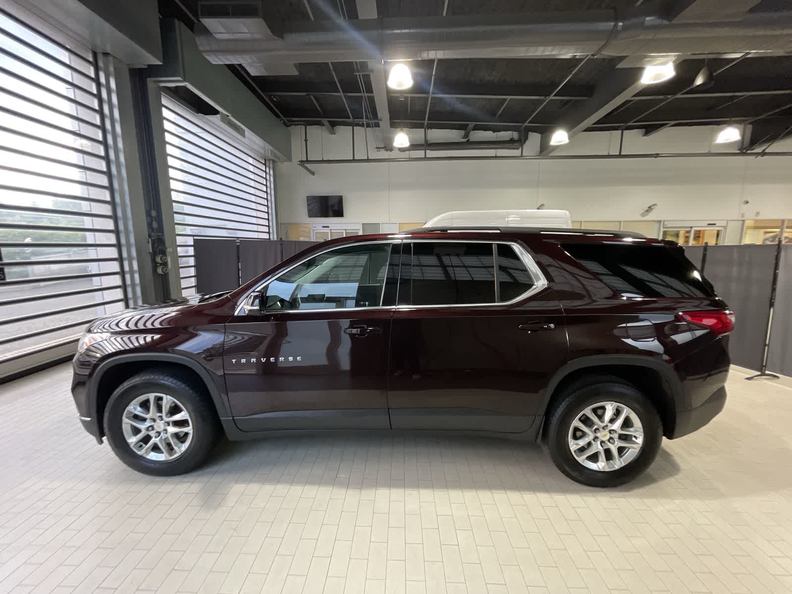 2020 Chevrolet Traverse LT 15
