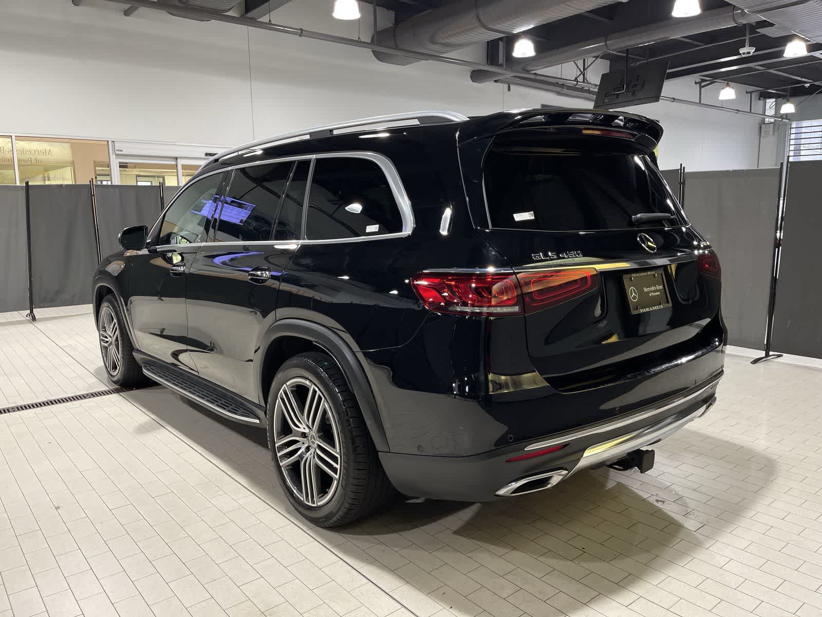 Thumbnail: 2022 Mercedes-Benz GLS - 16