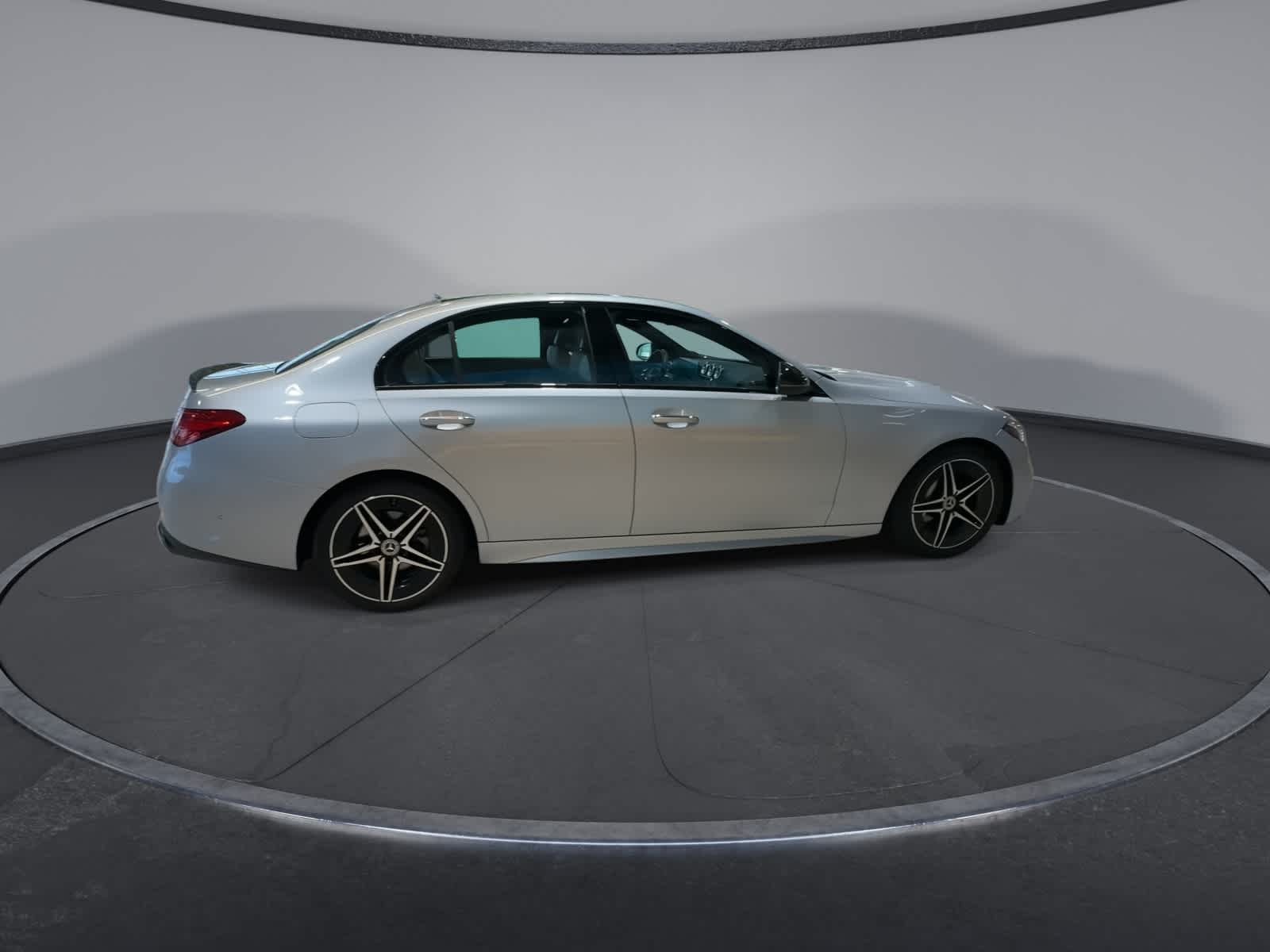 Thumbnail: 2023 Mercedes-Benz C-Class - 12