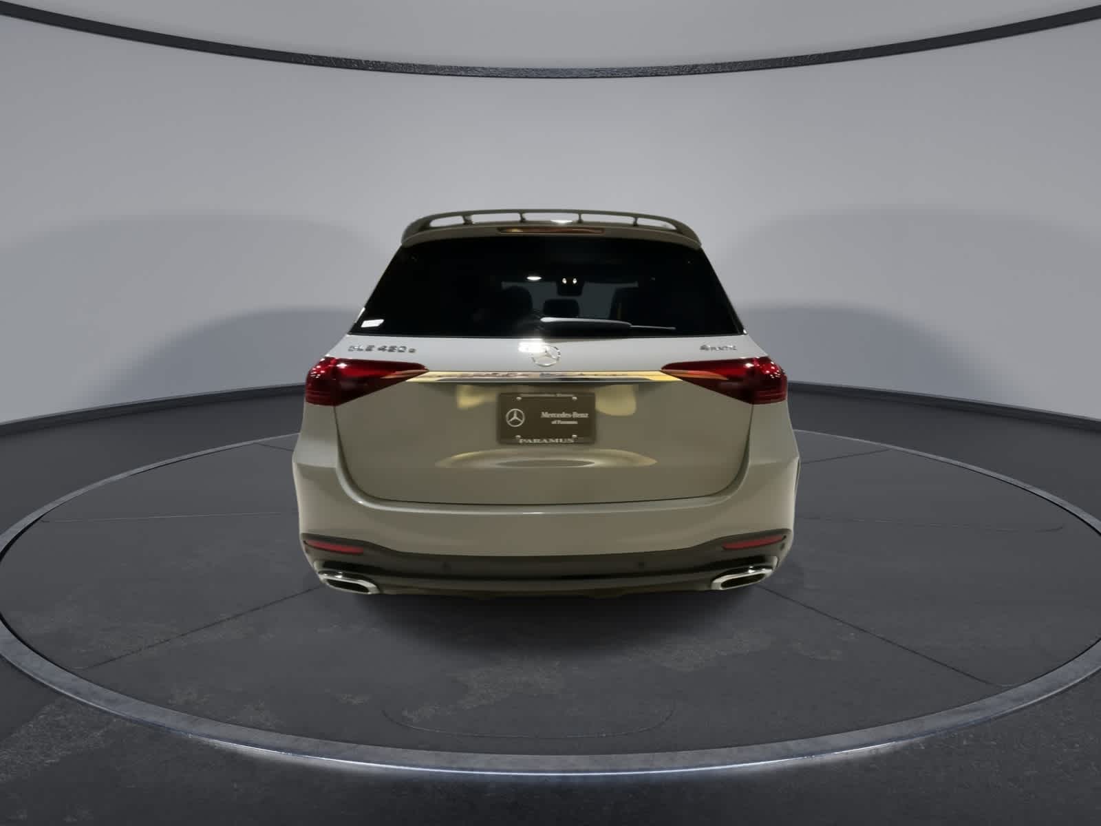 Thumbnail: 2025 Mercedes-Benz GLE - 10