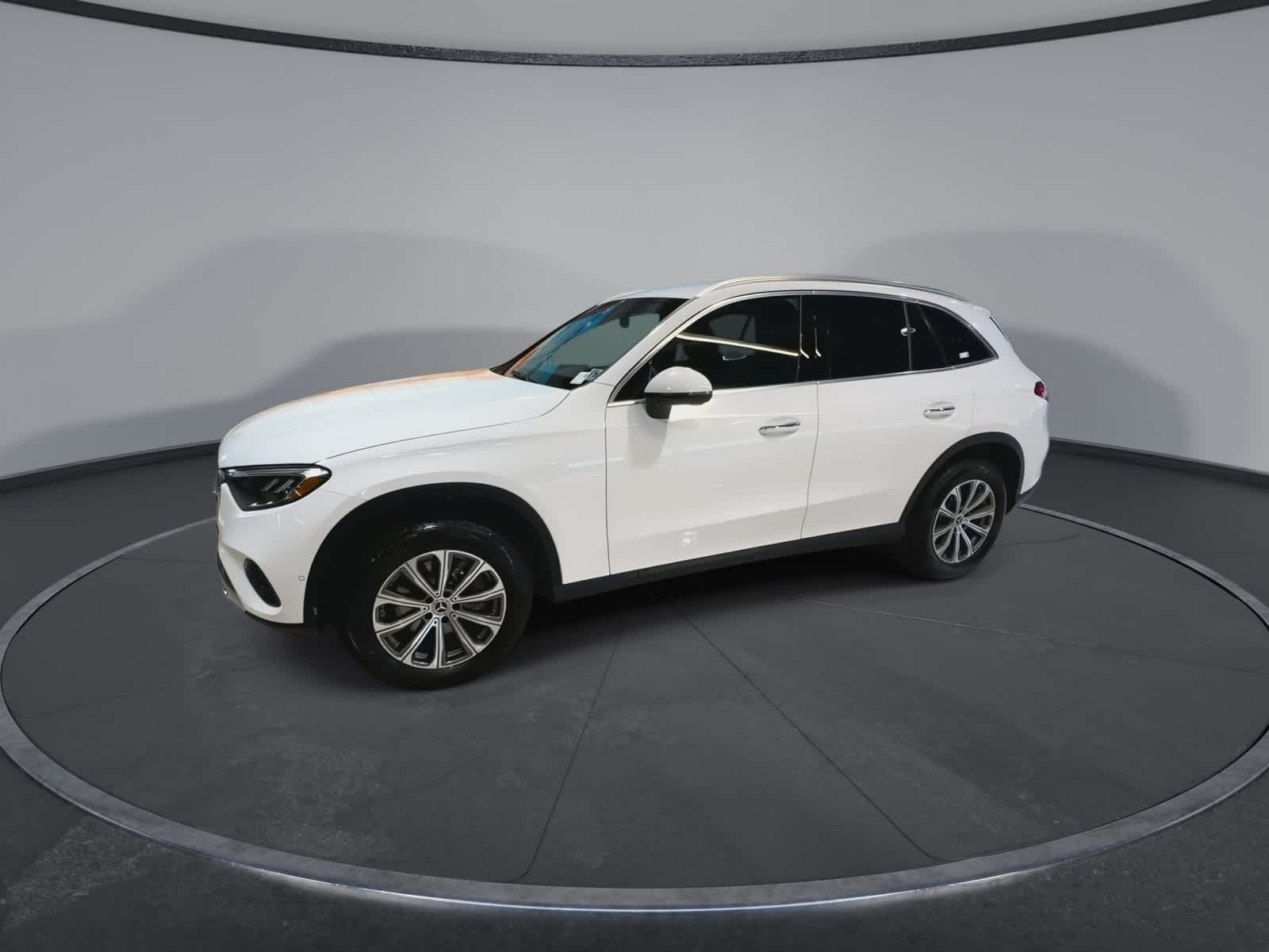 Thumbnail: 2024 Mercedes-Benz GLC - 6