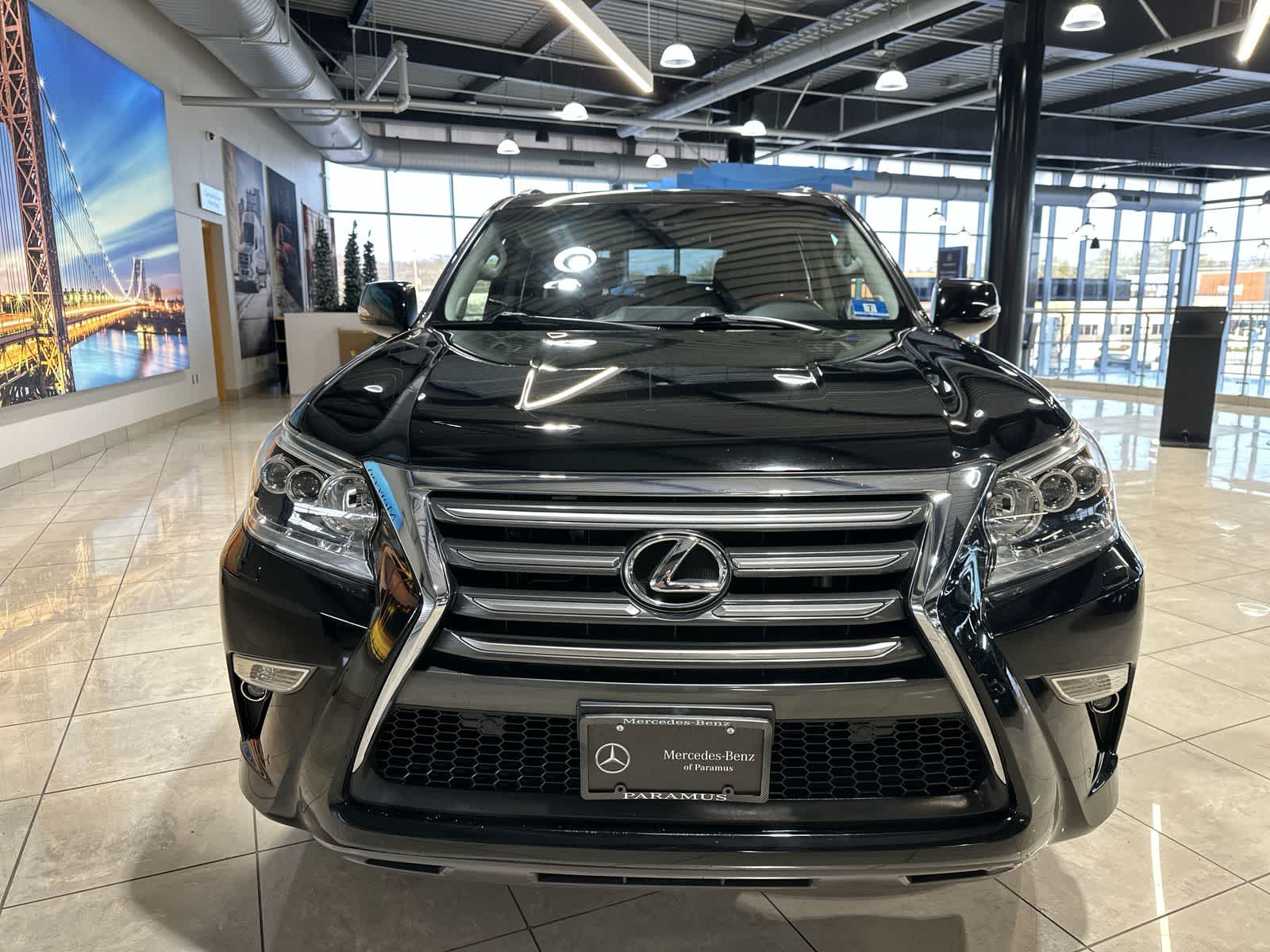 Thumbnail: 2016 Lexus GX - 18