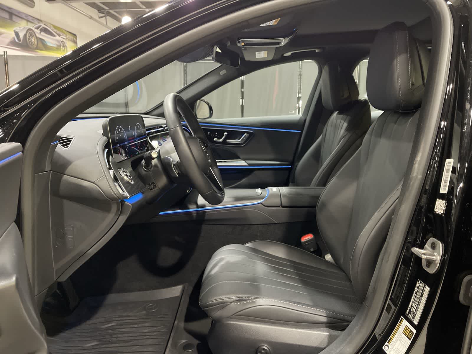 Thumbnail: 2025 Mercedes-Benz E-Class - 14