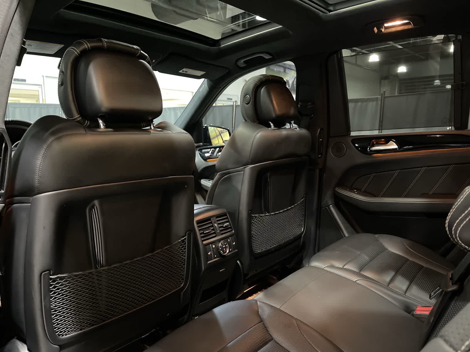 Thumbnail: 2019 Mercedes-Benz GL-Class - 24