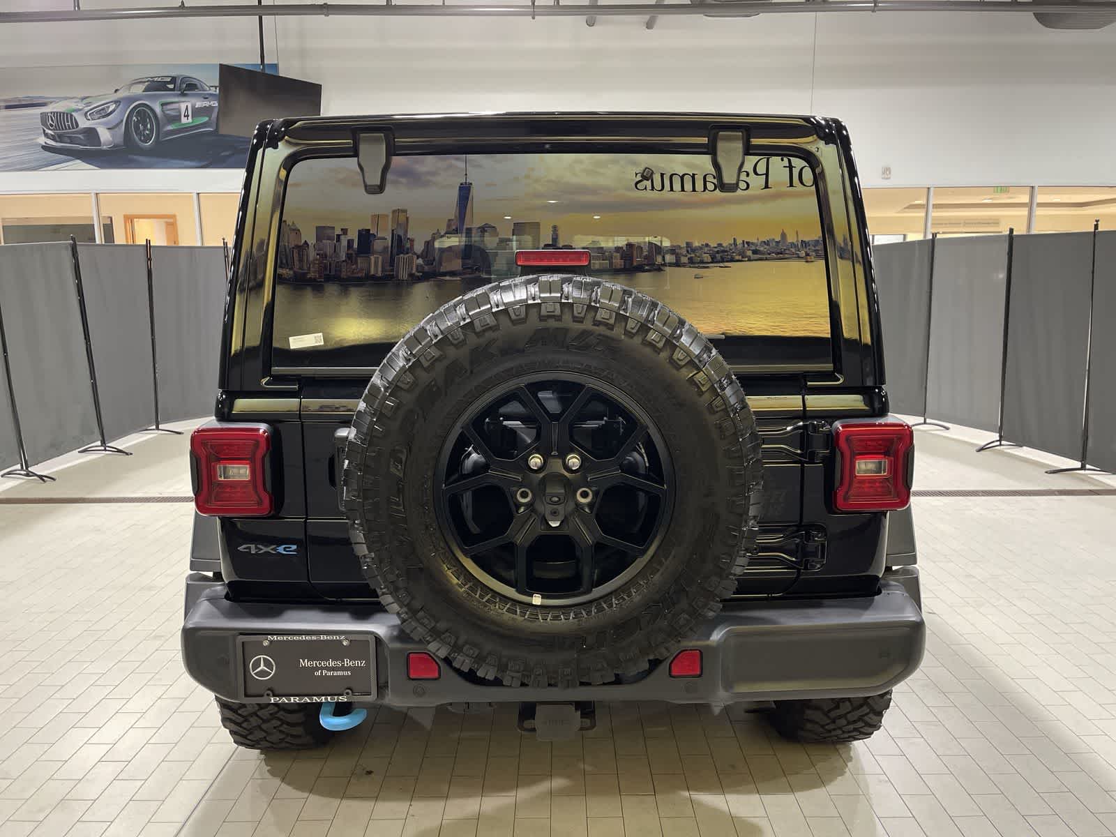 Thumbnail: 2024 Jeep Wrangler - 17