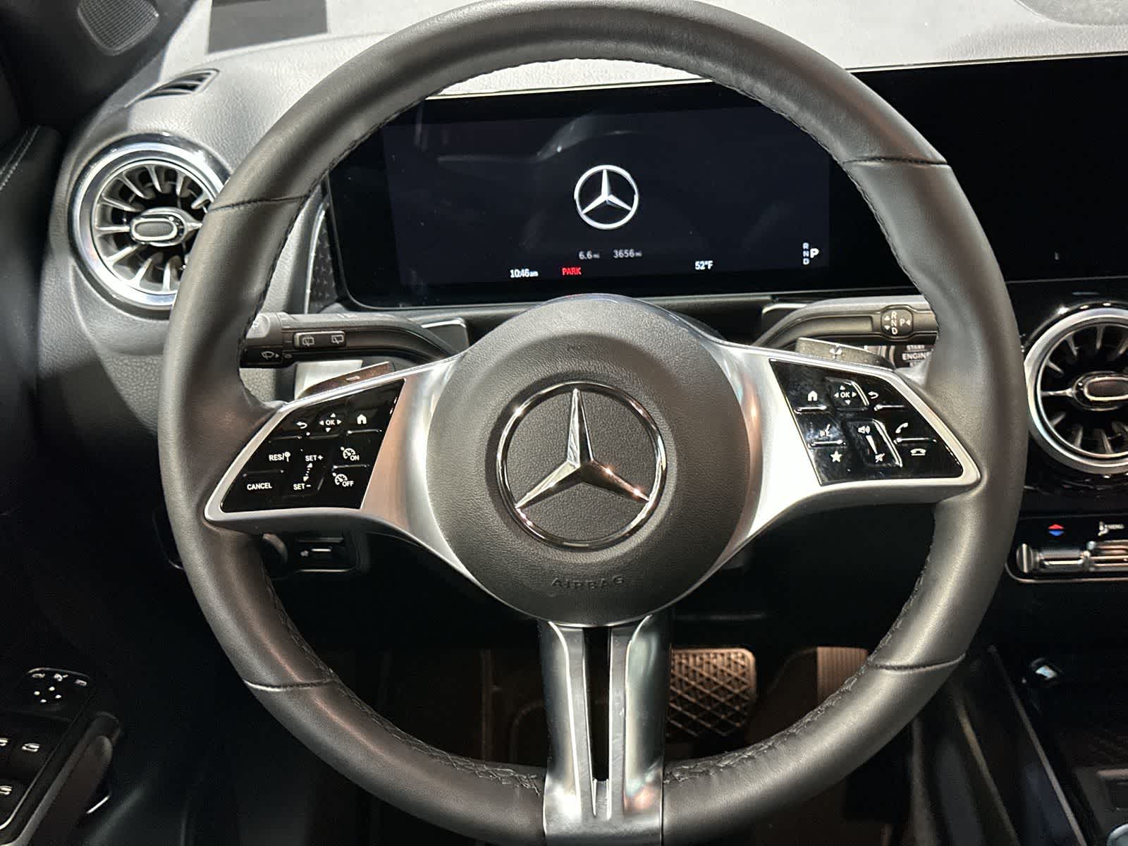 Thumbnail: 2025 Mercedes-Benz GLB - 27