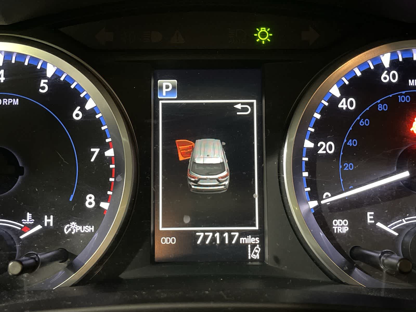 Thumbnail: 2017 Toyota Highlander - 30