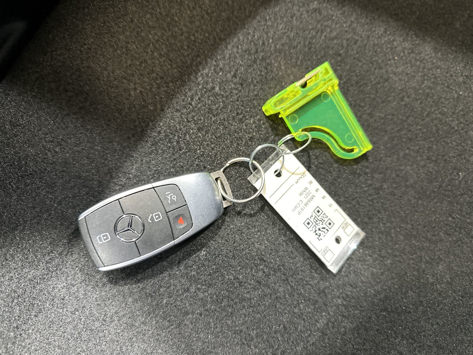 Thumbnail: 2021 Mercedes-Benz C-Class - 32