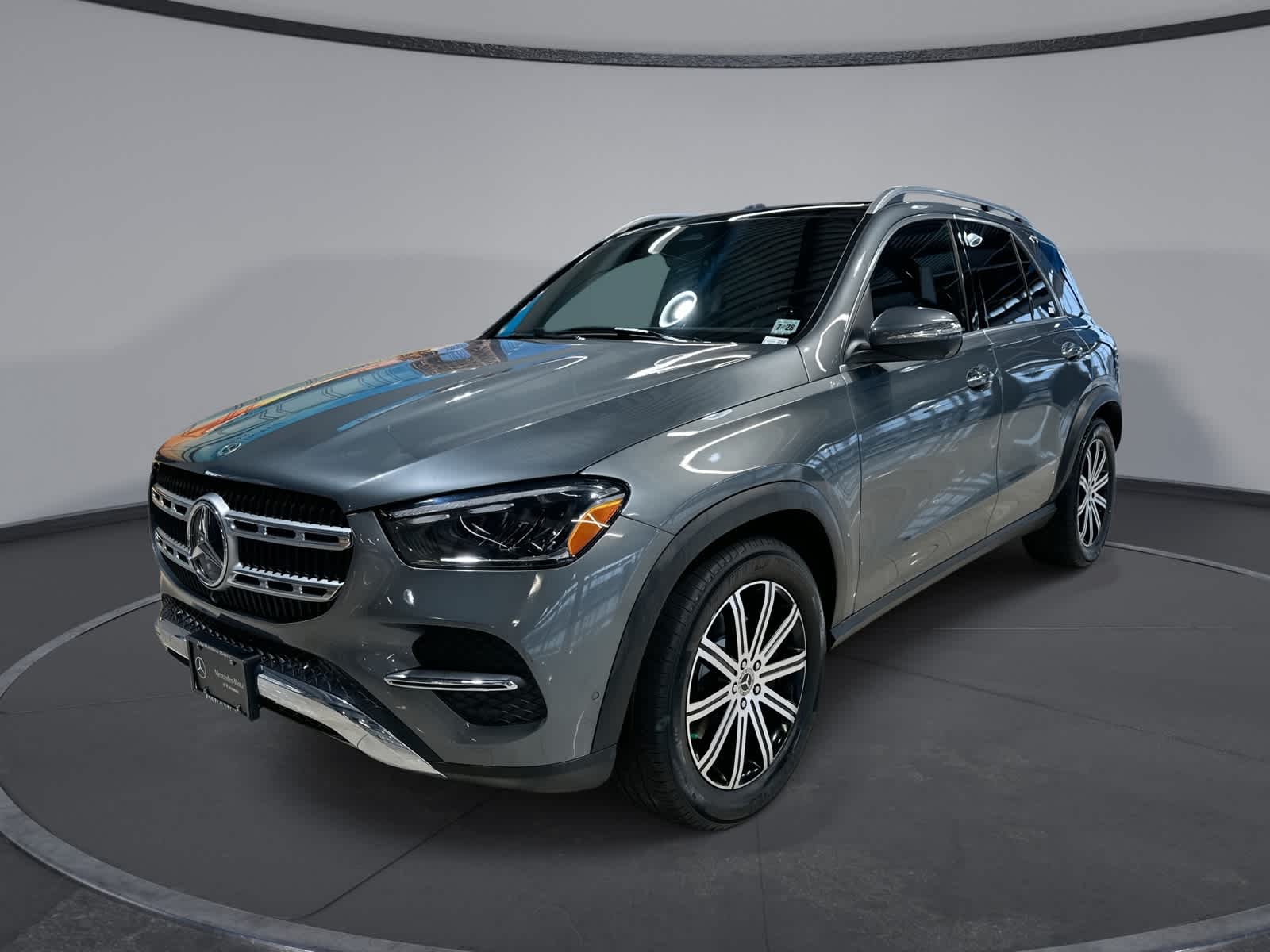Thumbnail: 2024 Mercedes-Benz GLE - 1