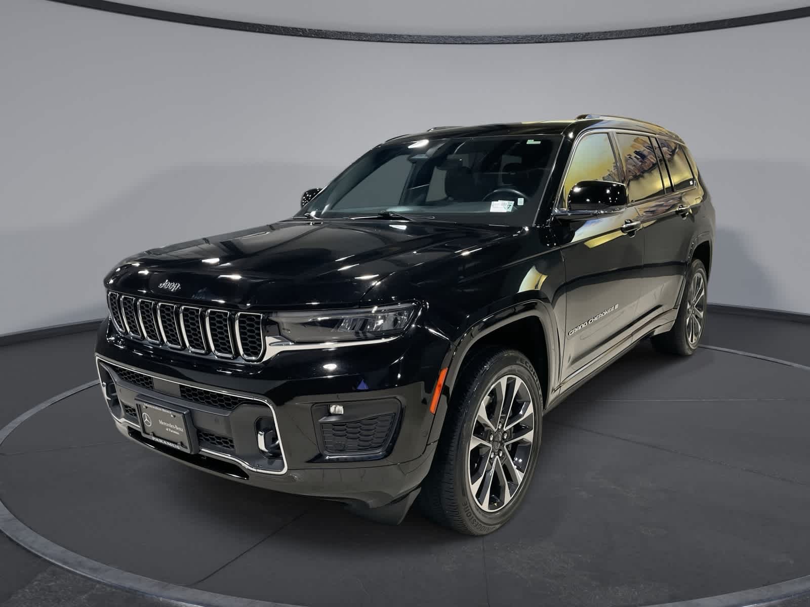 Thumbnail: 2021 Jeep Grand Cherokee L - 1