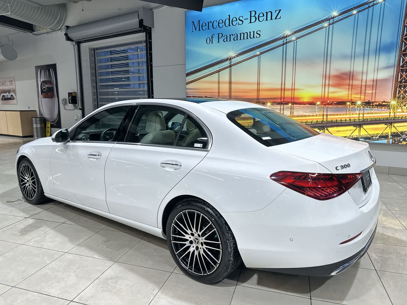 Thumbnail: 2023 Mercedes-Benz C-Class - 16