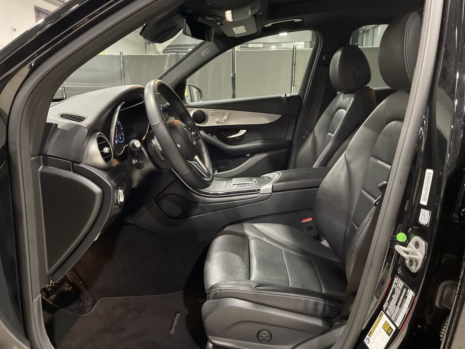 Thumbnail: 2021 Mercedes-Benz GLC - 14