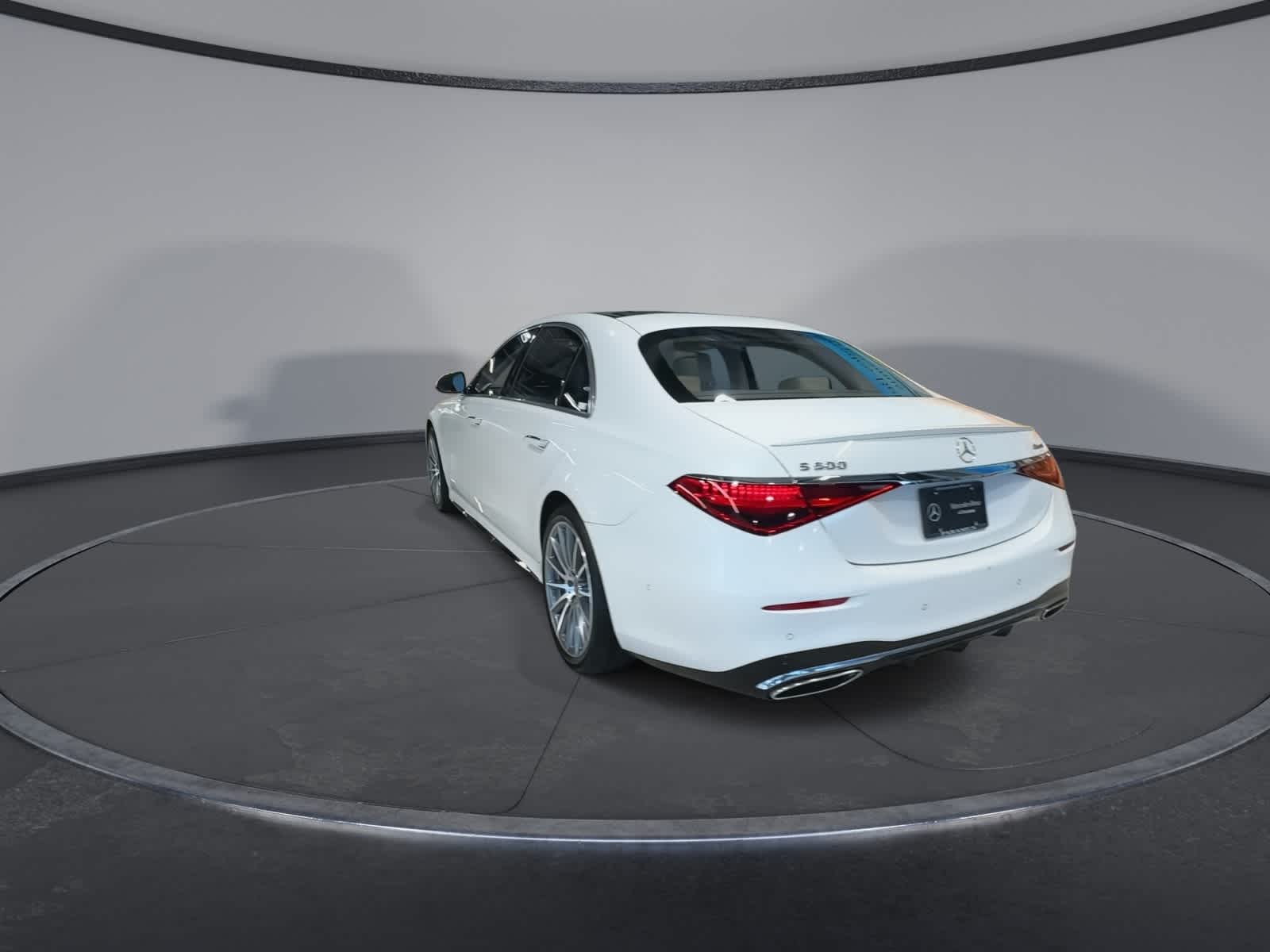 Thumbnail: 2023 Mercedes-Benz S-Class - 9