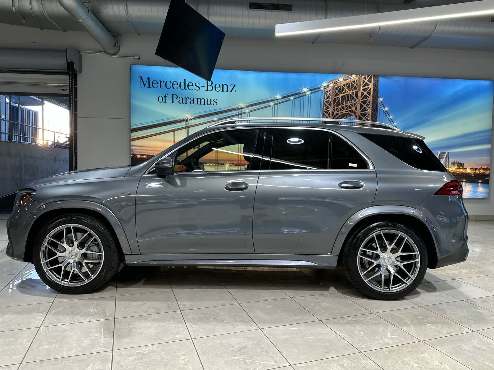 Thumbnail: 2024 Mercedes-Benz GLE - 15