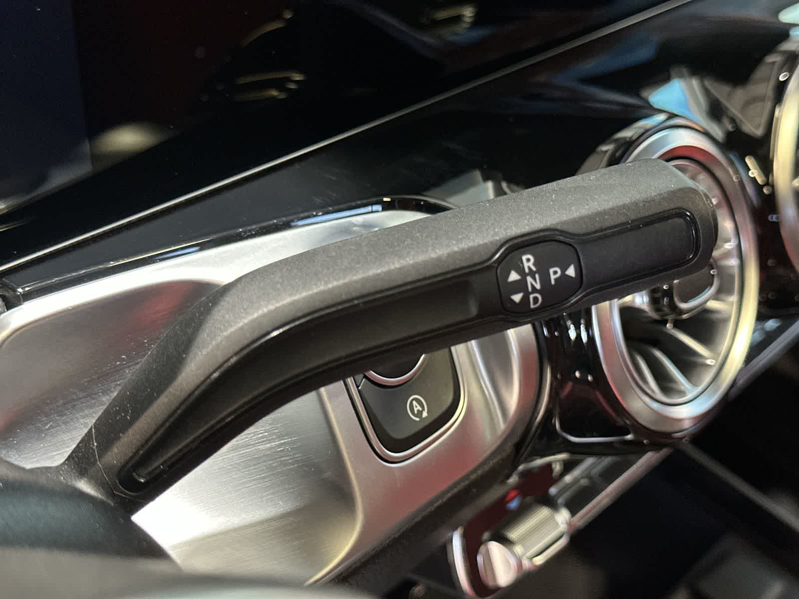 Thumbnail: 2022 Mercedes-Benz GLB - 29