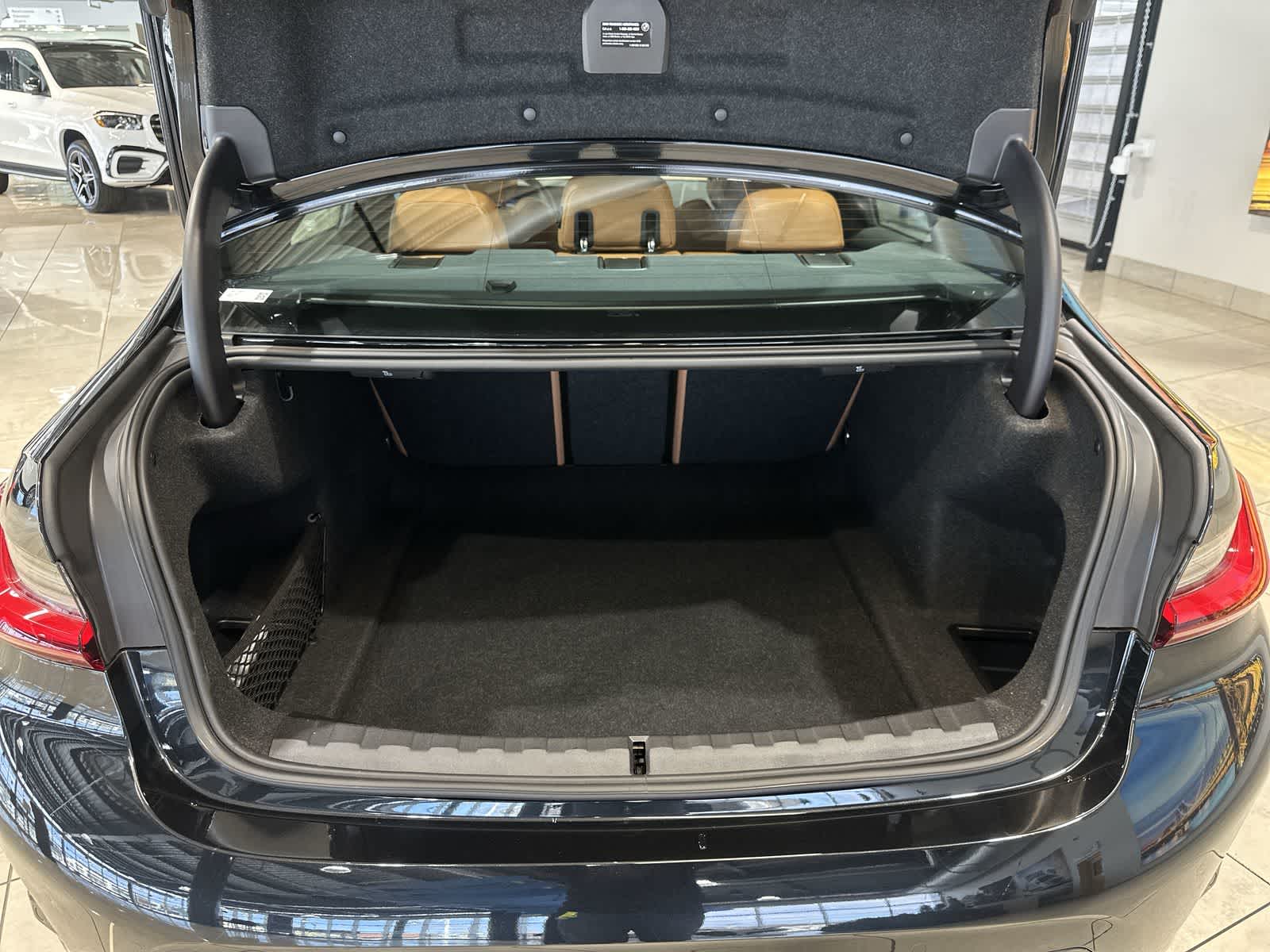 Thumbnail: 2025 BMW 3 Series - 31