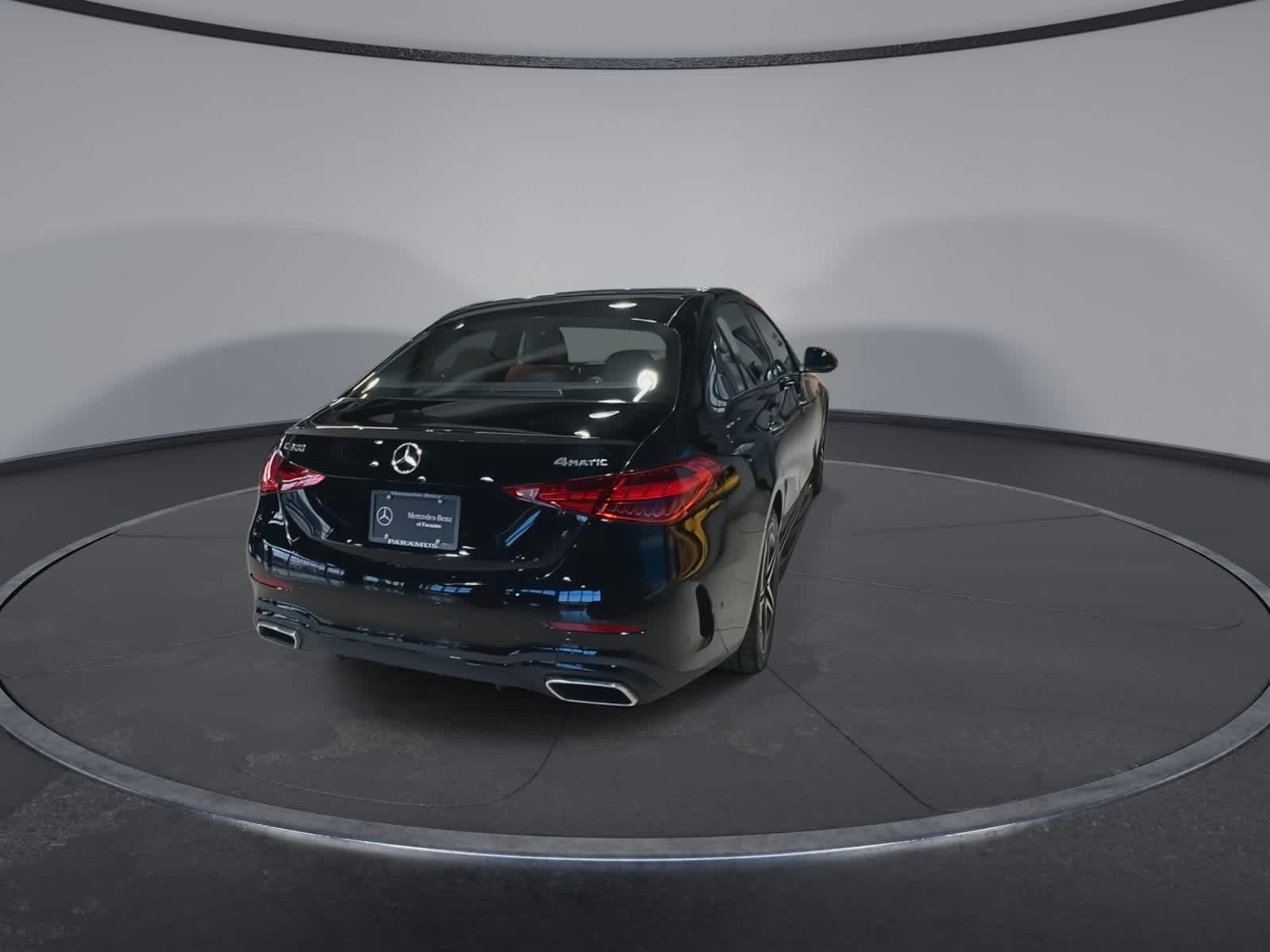 Thumbnail: 2025 Mercedes-Benz C-Class - 10