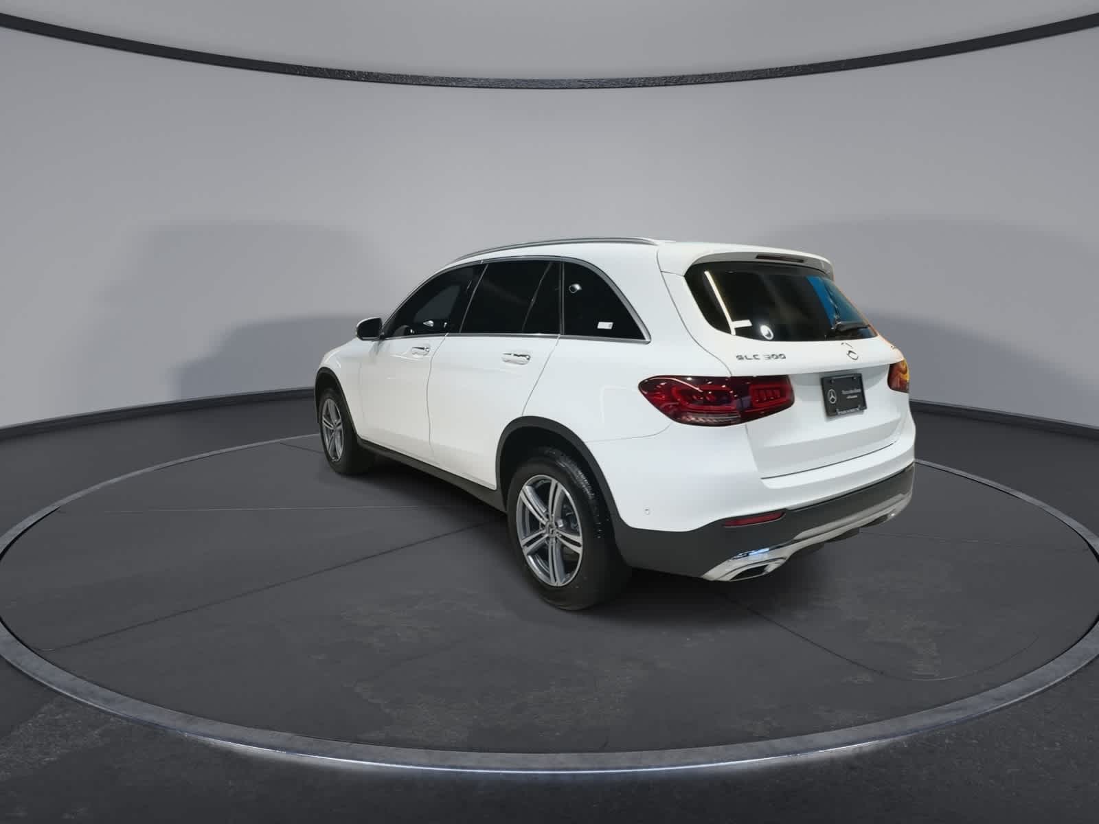 Thumbnail: 2022 Mercedes-Benz GLC - 9