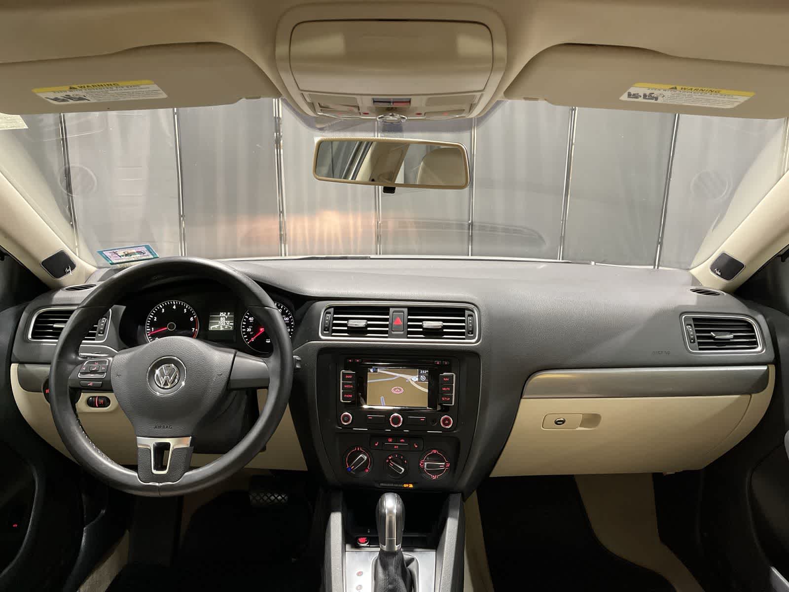 Thumbnail: 2014 Volkswagen Jetta - 22