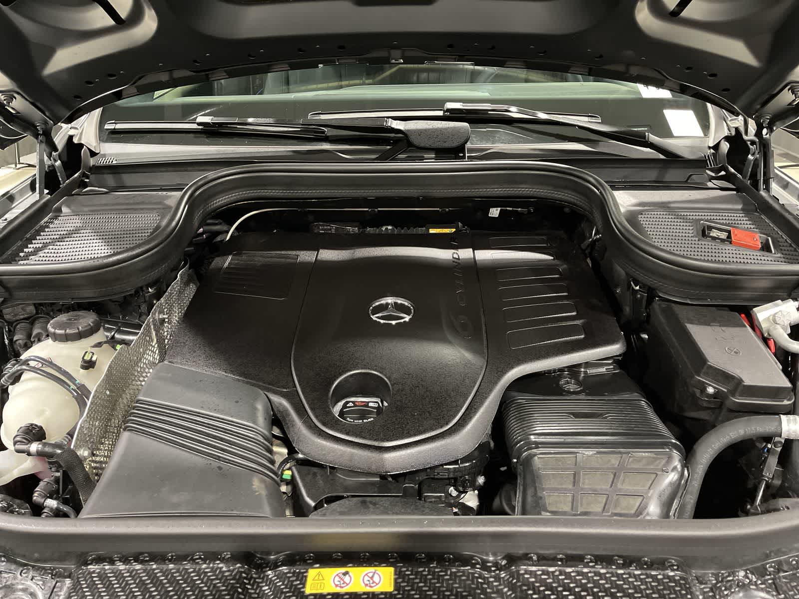 Thumbnail: 2025 Mercedes-Benz GLS - 21