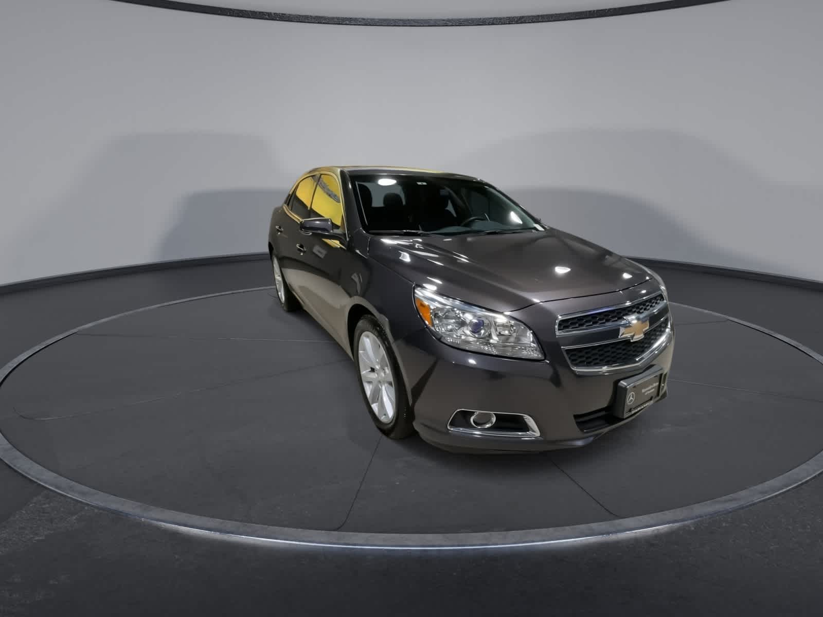 Thumbnail: 2013 Chevrolet Malibu - 3