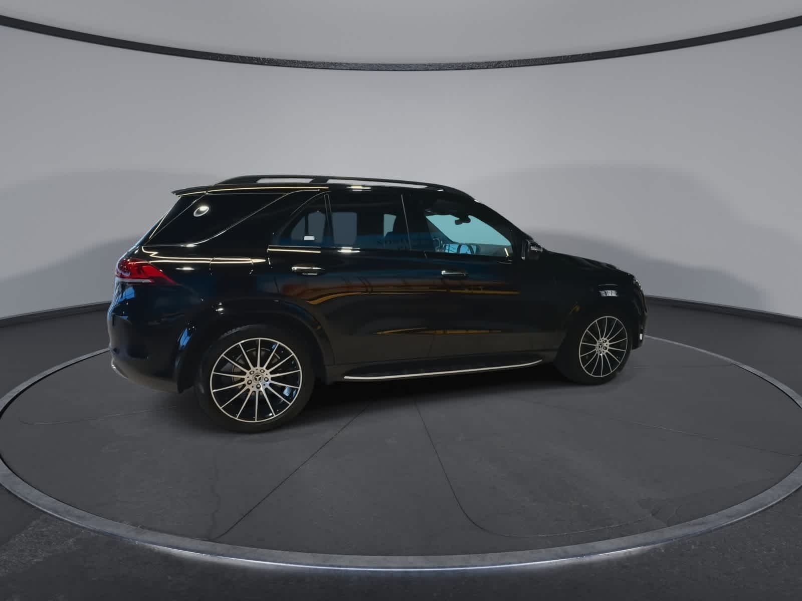 Thumbnail: 2023 Mercedes-Benz GLE - 12