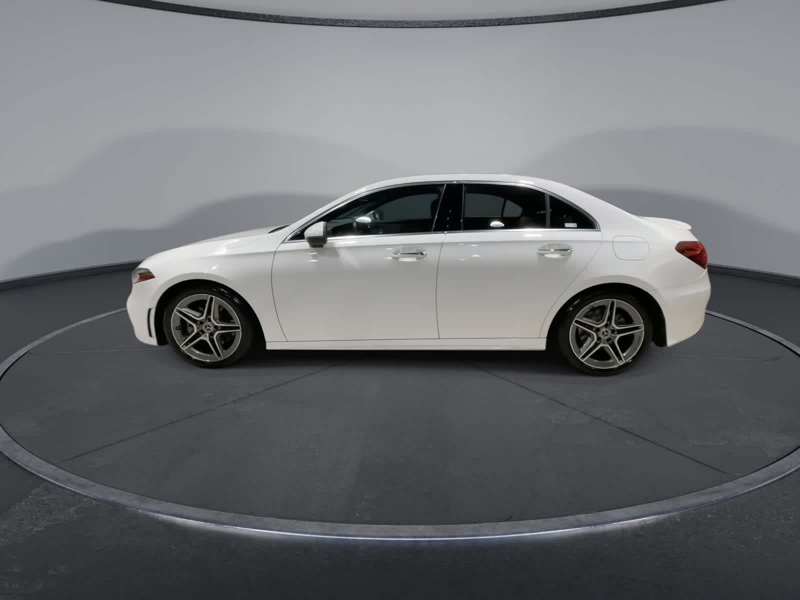 Thumbnail: 2022 Mercedes-Benz A-Class - 7