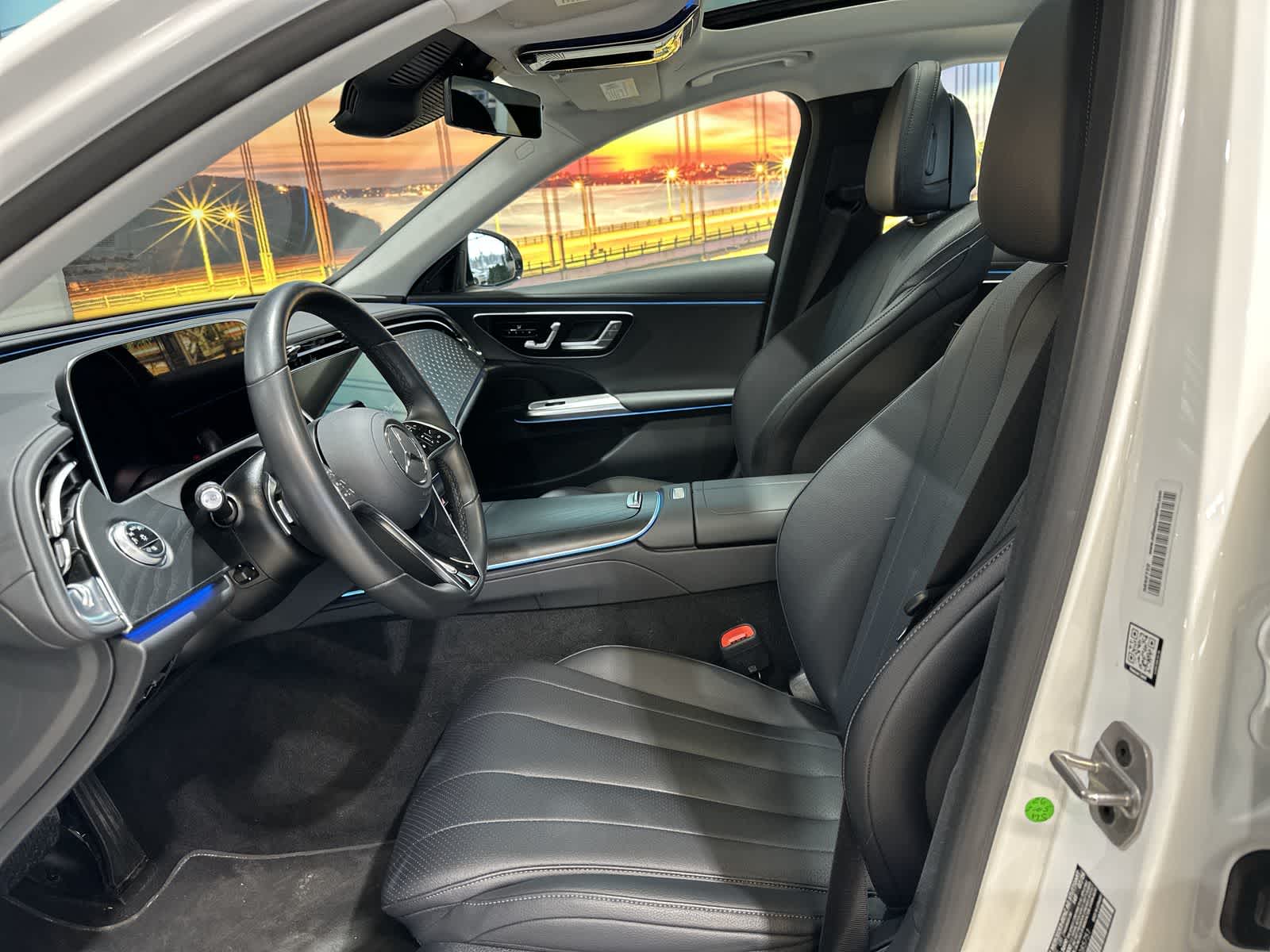 Thumbnail: 2025 Mercedes-Benz E-Class - 14