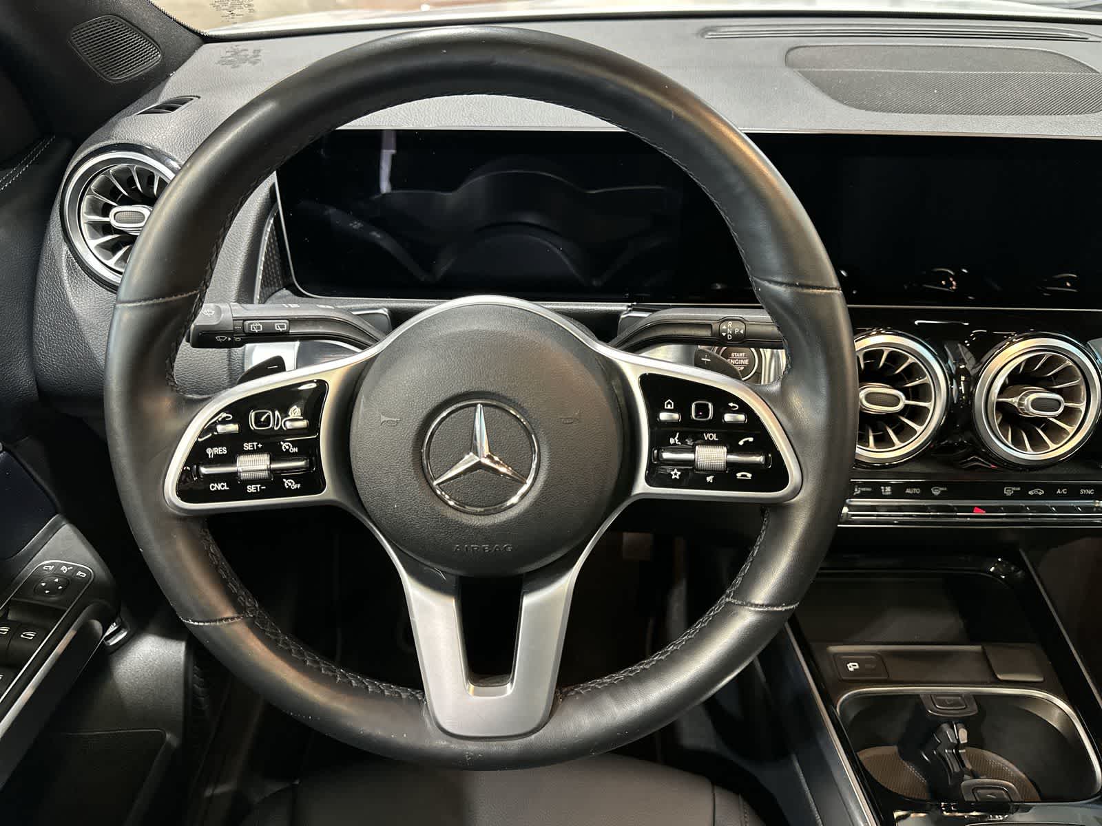 Thumbnail: 2020 Mercedes-Benz GLB - 27