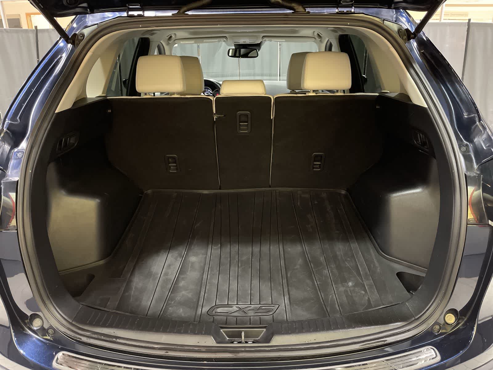 Thumbnail: 2016 Mazda CX-5 - 31