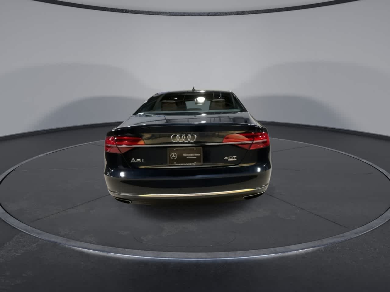 Thumbnail: 2015 Audi A8 - 10