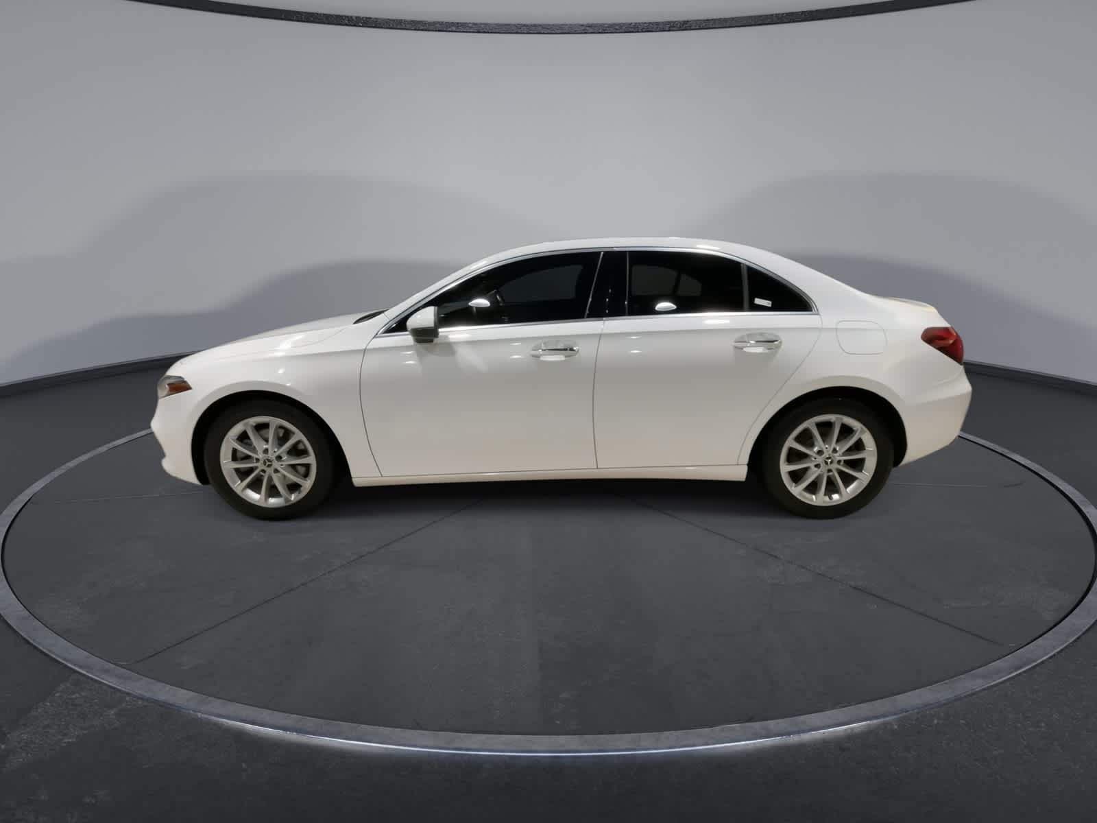 Thumbnail: 2021 Mercedes-Benz A-Class - 7