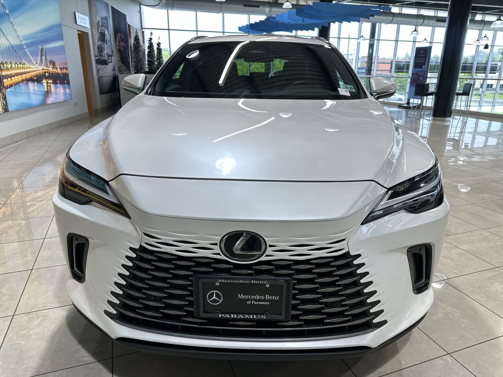 Thumbnail: 2023 Lexus RX - 18
