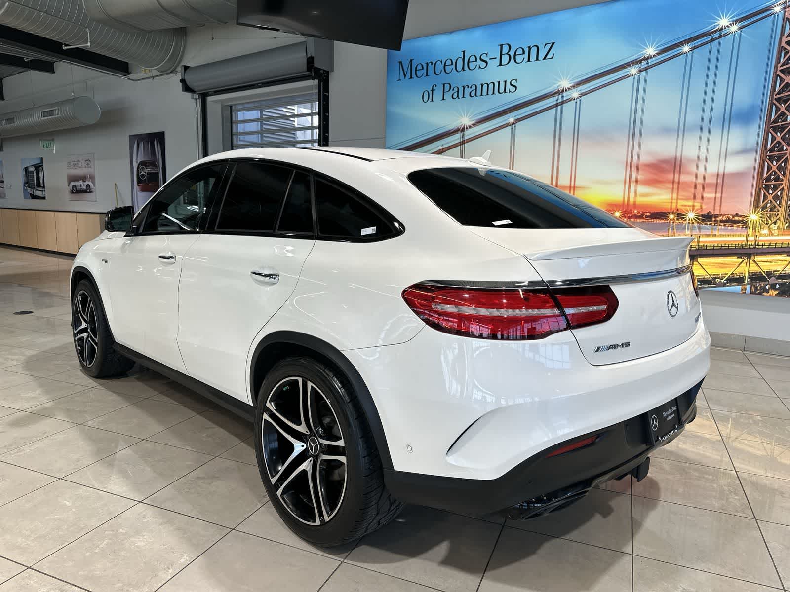 Thumbnail: 2019 Mercedes-Benz GLE - 16
