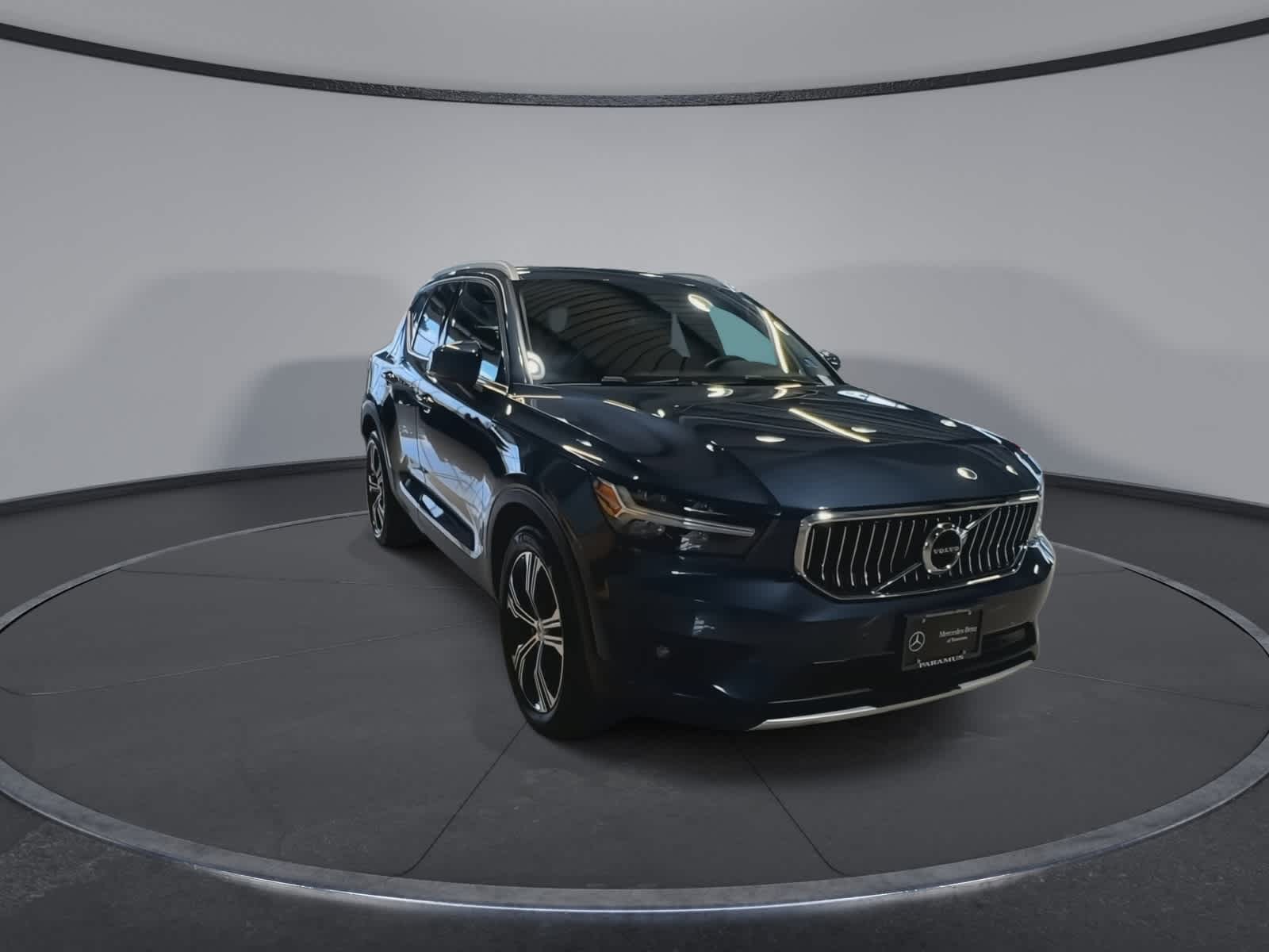 Thumbnail: 2020 Volvo XC40 - 3
