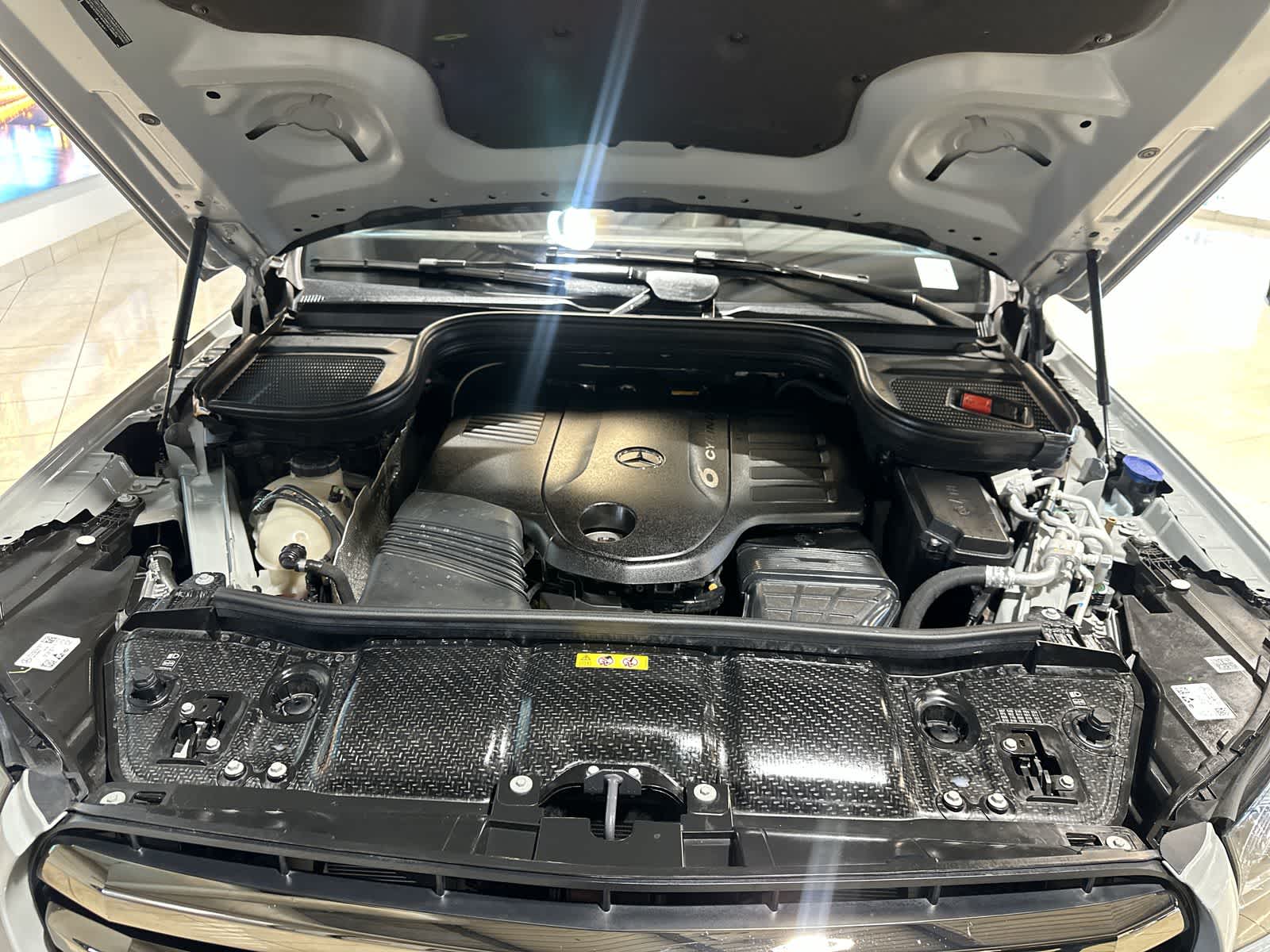 Thumbnail: 2024 Mercedes-Benz GLS - 21