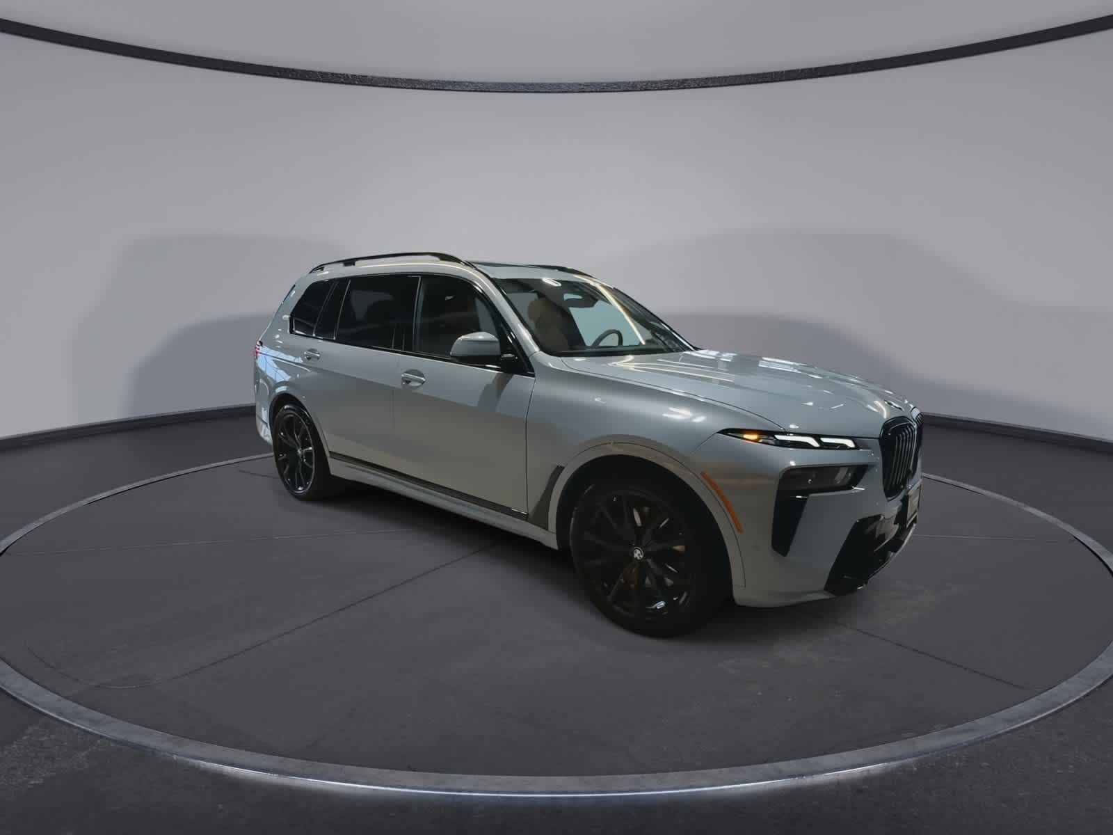Thumbnail: 2025 BMW X7 - 2