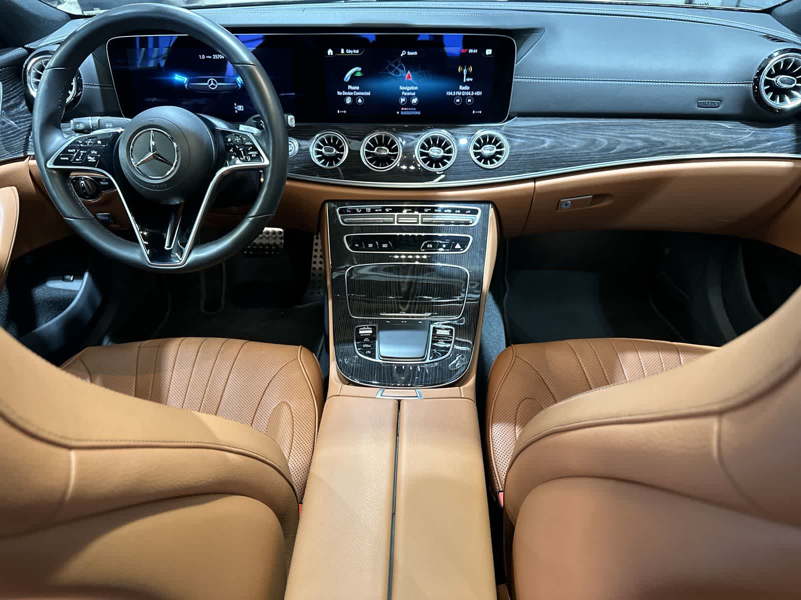 Thumbnail: 2023 Mercedes-Benz CLS - 22