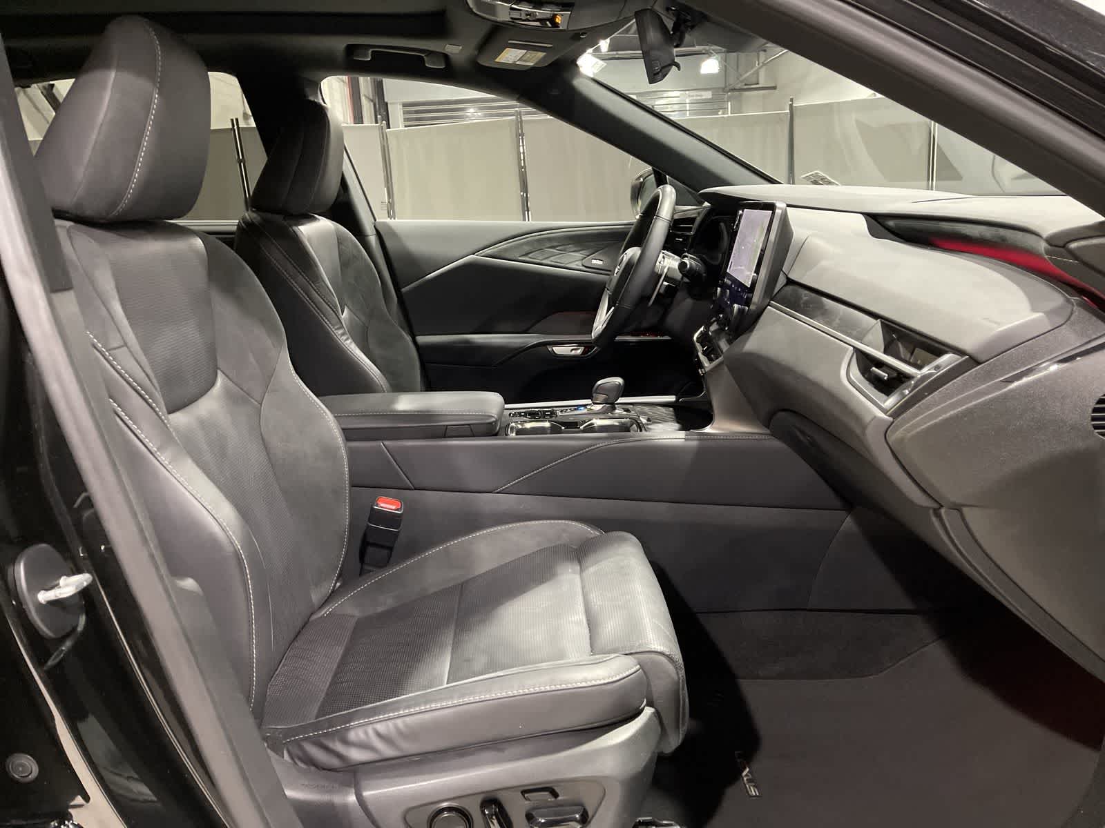 Thumbnail: 2023 Lexus RX - 26