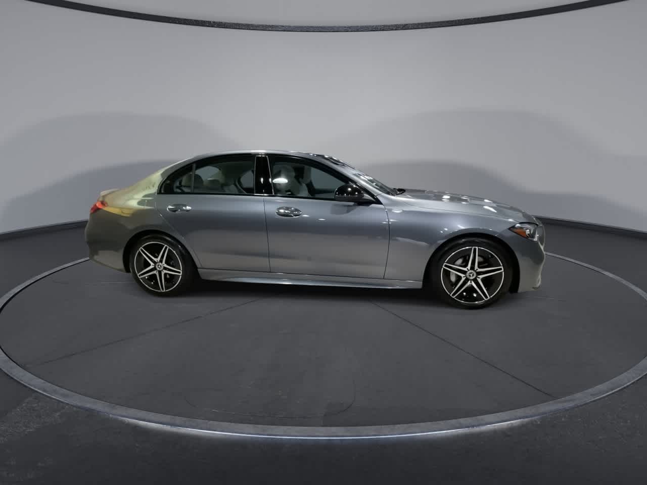 Thumbnail: 2025 Mercedes-Benz C-Class - 2