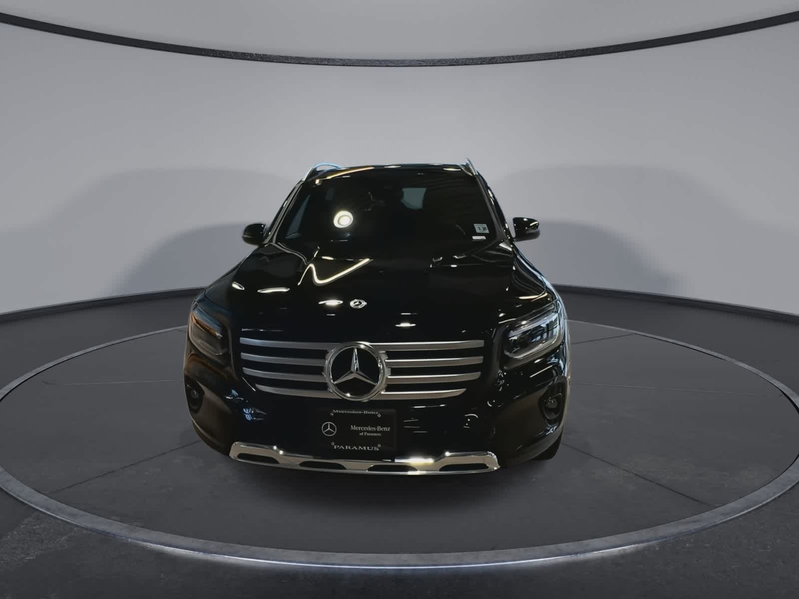 Thumbnail: 2025 Mercedes-Benz GLB - 4