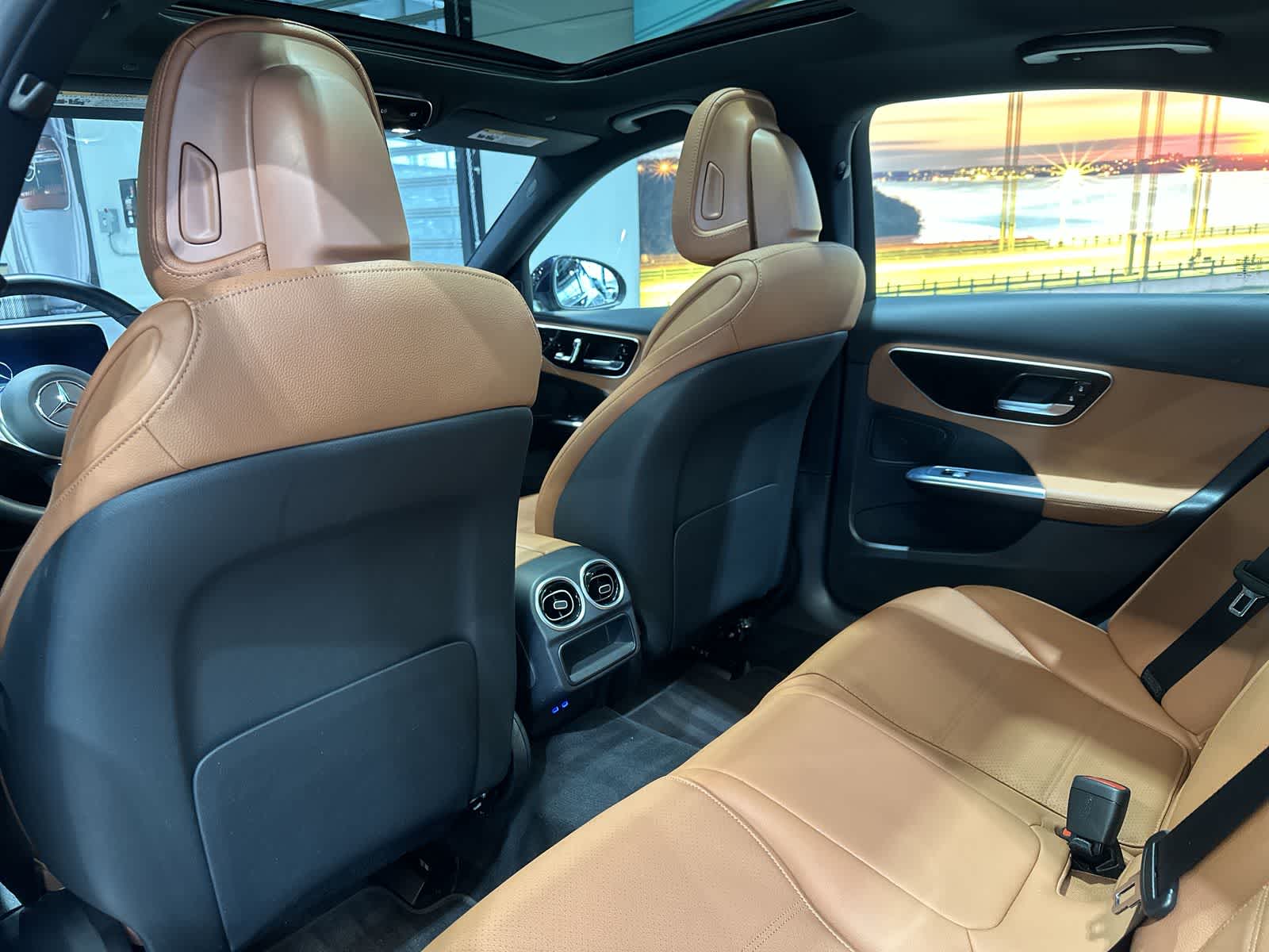 Thumbnail: 2023 Mercedes-Benz C-Class - 24