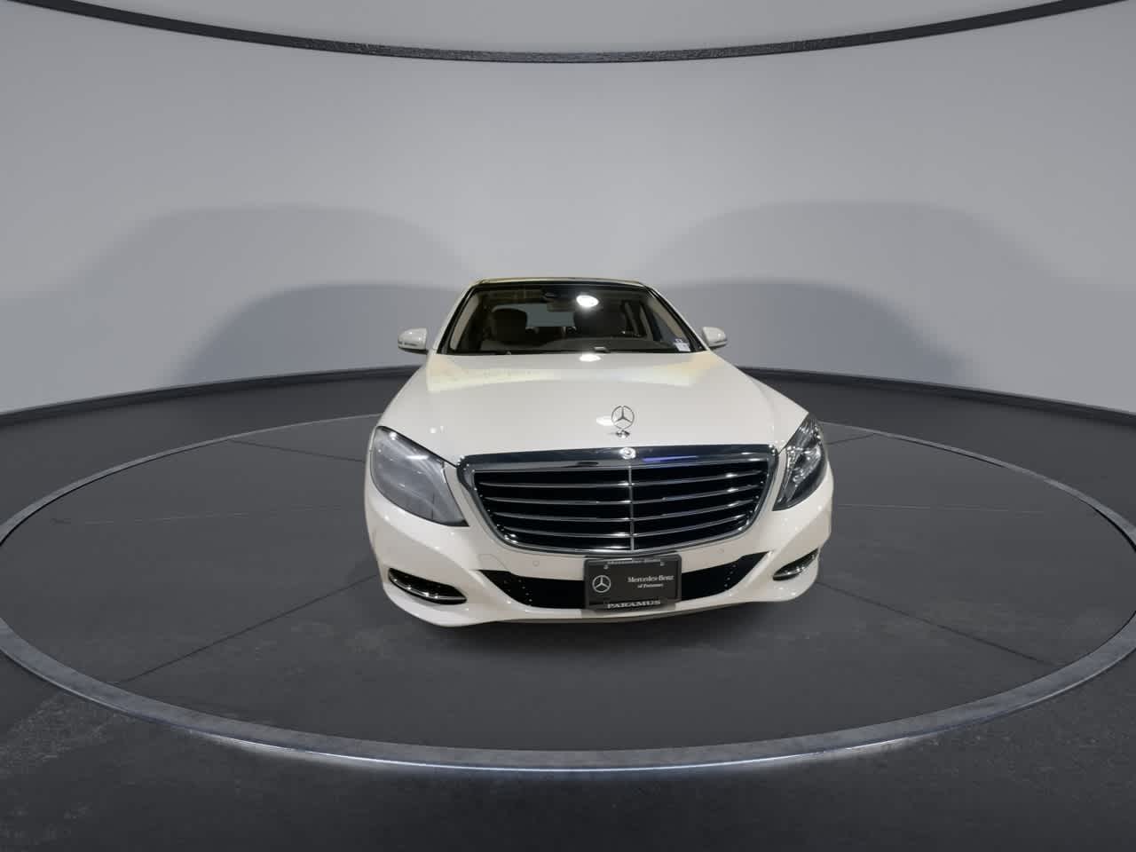 Thumbnail: 2017 Mercedes-Benz S-Class - 3