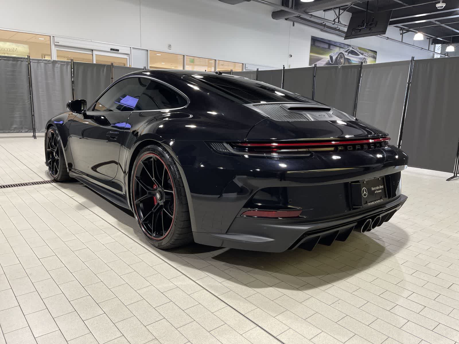 Thumbnail: 2023 Porsche 911 - 15