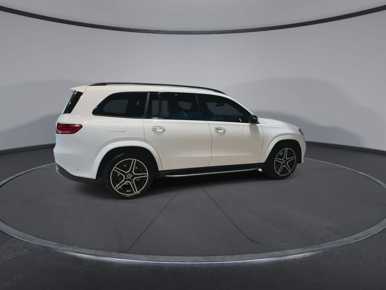 Thumbnail: 2025 Mercedes-Benz GLS - 12