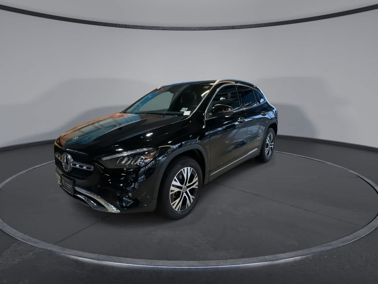Thumbnail: 2026 Mercedes-Benz GLB - 7