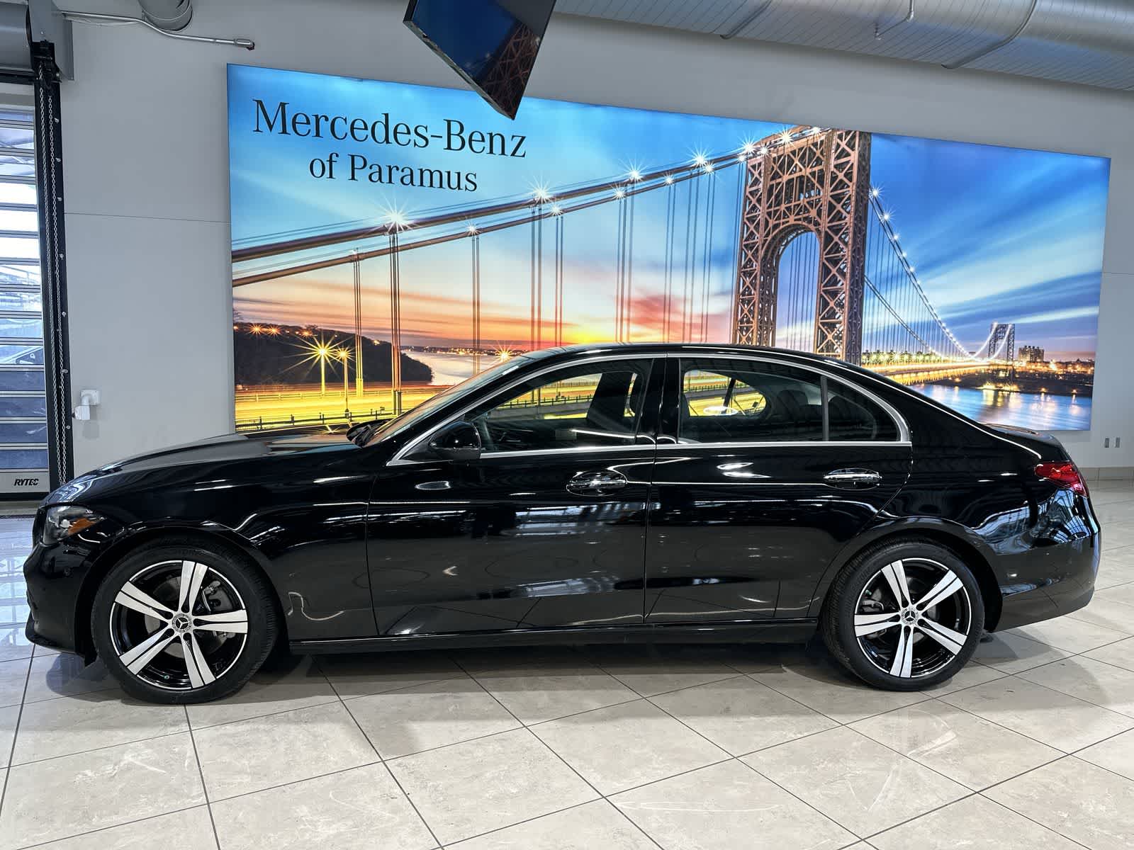 Thumbnail: 2025 Mercedes-Benz C-Class - 15