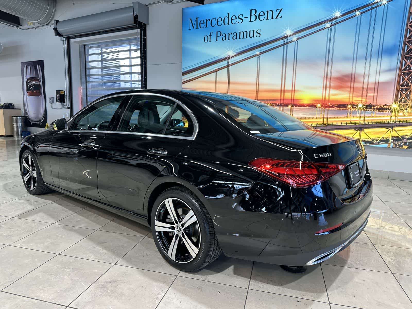 Thumbnail: 2025 Mercedes-Benz C-Class - 16